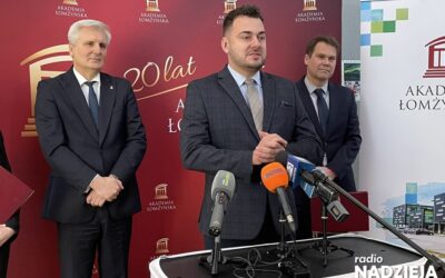 Łomża: Będą nowe stypendia dla najlepszych i najbardziej aktywnych studentów