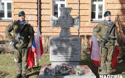 Łomża: 82. rocznica powstania Armii Krajowej