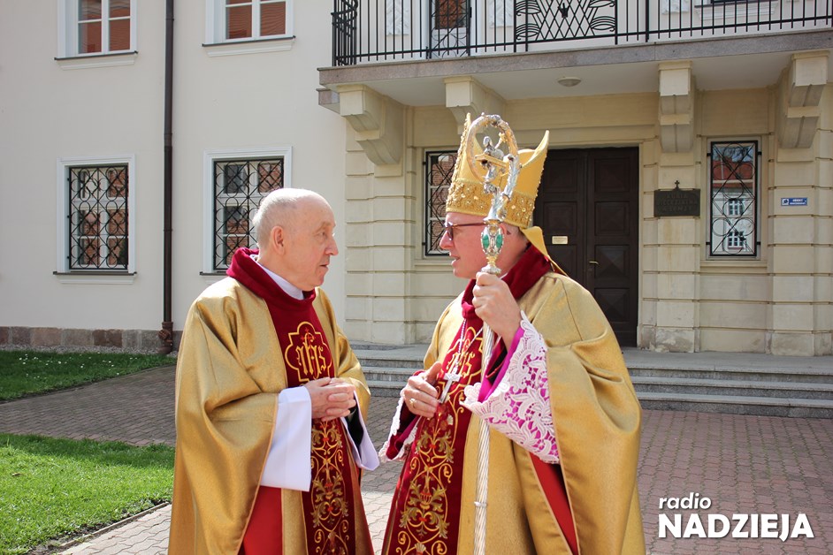 Wiara: Uroczystość 50-lecia święceń kapłańskich w katedrze łomżyńskiej