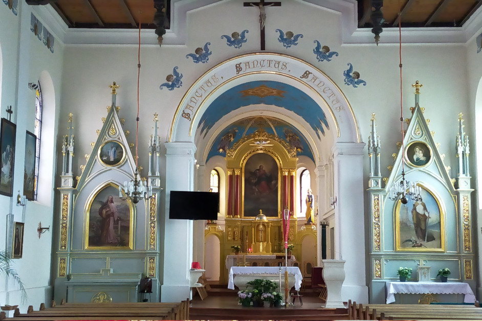 Wiara: Nowy Ołtarz Boczny w parafii pw. świętego Jakuba Apostoła w Drozdowie