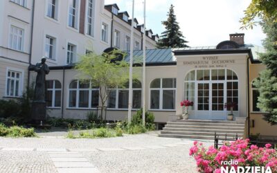 Wiara: Zaproszenie na sympozjum naukowe z okazji Jubileuszu 100-lecia Diecezji Łomżyńskiej