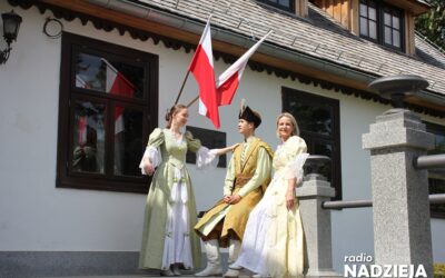 Kultura: Muzeum Dwór Lutosławskich w Drozdowie zaprasza w wakacje do siebie