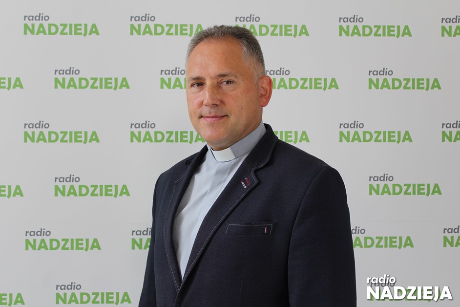 ks. dr Robert Bączek