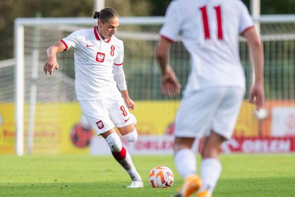 CREATOR: gd-jpeg v1.0 (using IJG JPEG v80), default quality