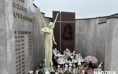 Wiara: Pielgrzymka rodziców Dzieci Utraconych do Małego Płocka