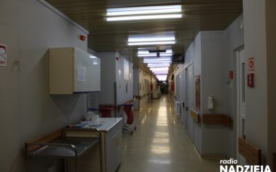 Łomża: Mniej łóżek na Oddziale Noworodkowym? Dyrekcja czeka na deregulację