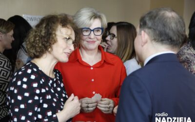 Łomża: Podziękowania i pożegnanie dyrektora. Spotkanie opłatkowe w szpitalu