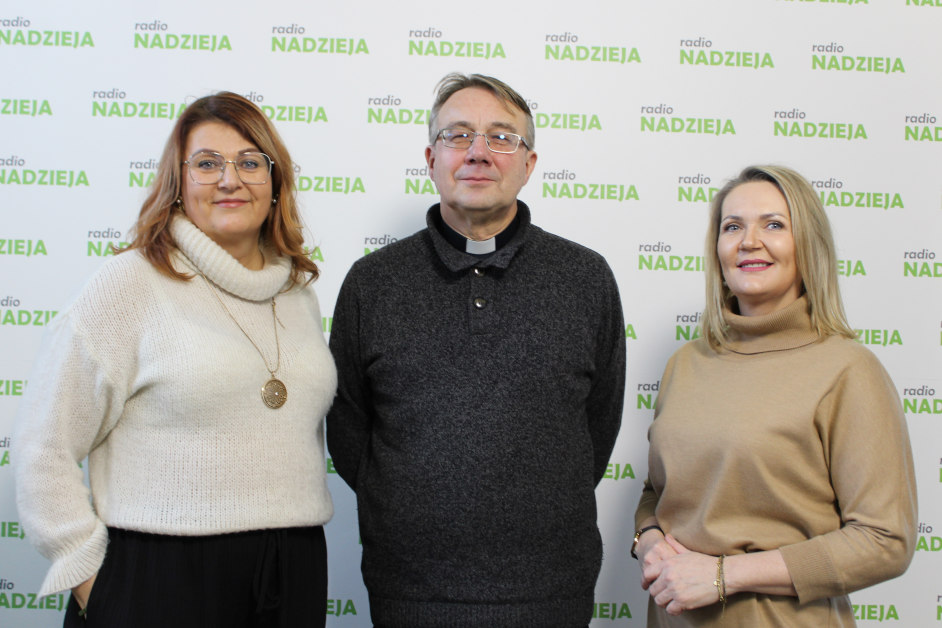 2025-01-27 Rozmowa RN – Tchnij Ducha – Charyzmatyczne spotkanie w Ostrołęce – ks. Jarosław Kotowski, Monika Suchecka i Lena Parda