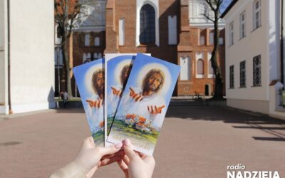 Łomża: Kartki świąteczne ,,Alleluja Łomżyńskie” już gotowe!