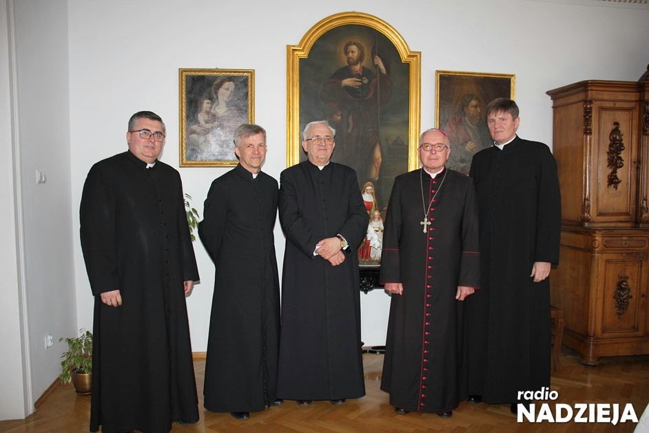 Wiara: Biskup Stepnowski mianował nowych proboszczów