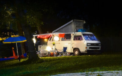 Kolno: Chciał ukraść busa, zakopał się w błocie