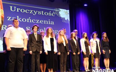 Łomża: Uczniowie szkół katolickich rozpoczynają wakacje!
