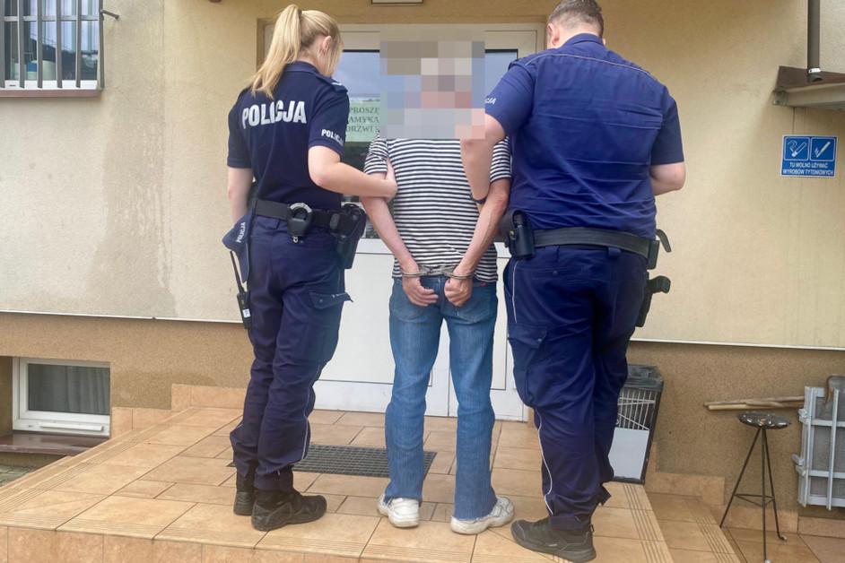 Region: Skuteczny dzielnicowy z Rutek. Jednego dnia zatrzymał dwóch poszukiwanych