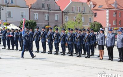 Łomża: Defilada, apel i odznaczenia. Policja obchodziła swoje Święto