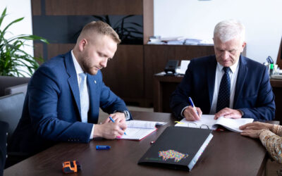 Łomża: Umowa z zarządem województwa podlaskiego podpisana. Biblioteka będzie odnowiona