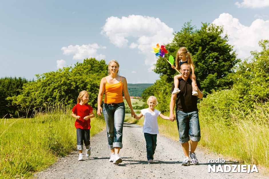Family walking down that summer path