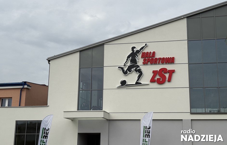 Powiat kolneński: Hala sportowa przy ZST oficjalnie otwarta