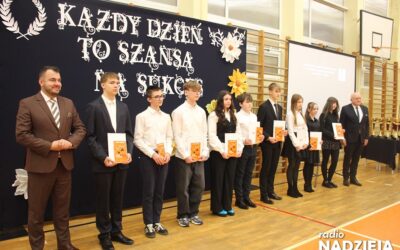 Łomża: Prezydenckie stypendia dla uczniów za osiągnięcia w nauce i sporcie