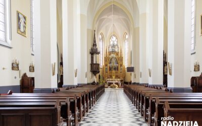 Portret parafii: Poświętne – Parafia pw. Przemienienia Pańskiego