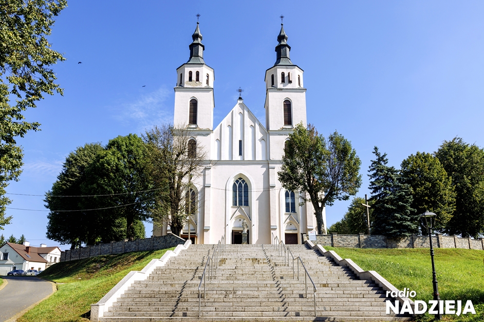 Portret parafii: Piątnica – Parafia pw. Przemienienia Pańskiego