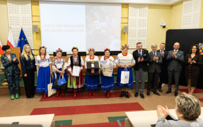 Podlaskie: Koła gospodyń wiejskich nagrodzone. Znamy laureatów konkursu „Dookoła Koła”