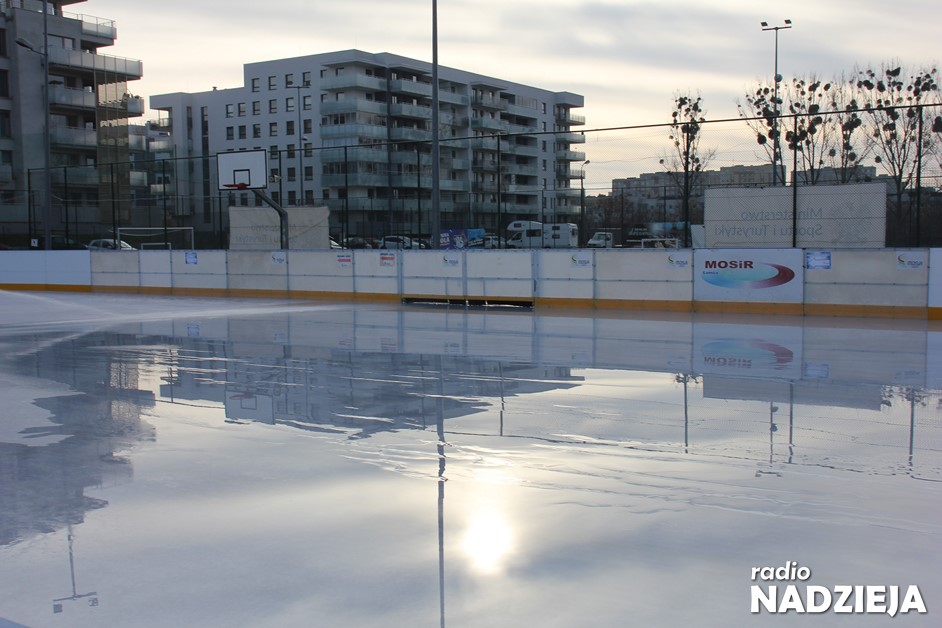 Łomża: Otwarcie lodowiska już w sobotę? „Pogoda sprzyja”