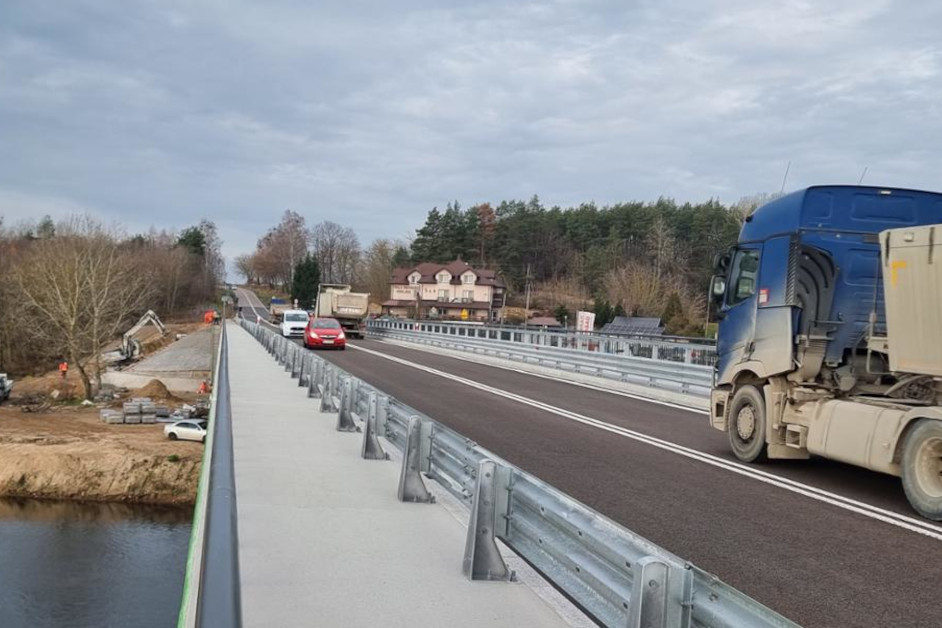 Region: Nowy most w Wiźnie usprawni transport. „Każdy centymetr jezdni na wagę złota”