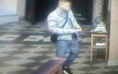 Ostrołęka: Policjanci zatrzymali podejrzanego o kradzież ze skarbonki w kościele