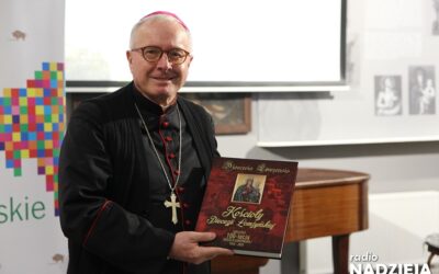 Wiara: Oficjalnie zaprezentowano album pt. ,,Kościoły Diecezji Łomżyńskiej”!