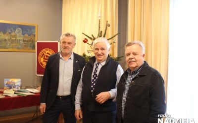 Łomża: Towarzystwo Przyjaciół ZŁ z nowymi publikacjami. „Ciekawa lektura na świąteczny czas”