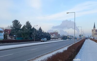 Ostrołęka: Mróz nie odpuszcza – policja apeluje o ostrożność na drogach