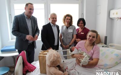 Łomża: Wyprawka „Pompik” dla pierwszych dzieci w tym roku