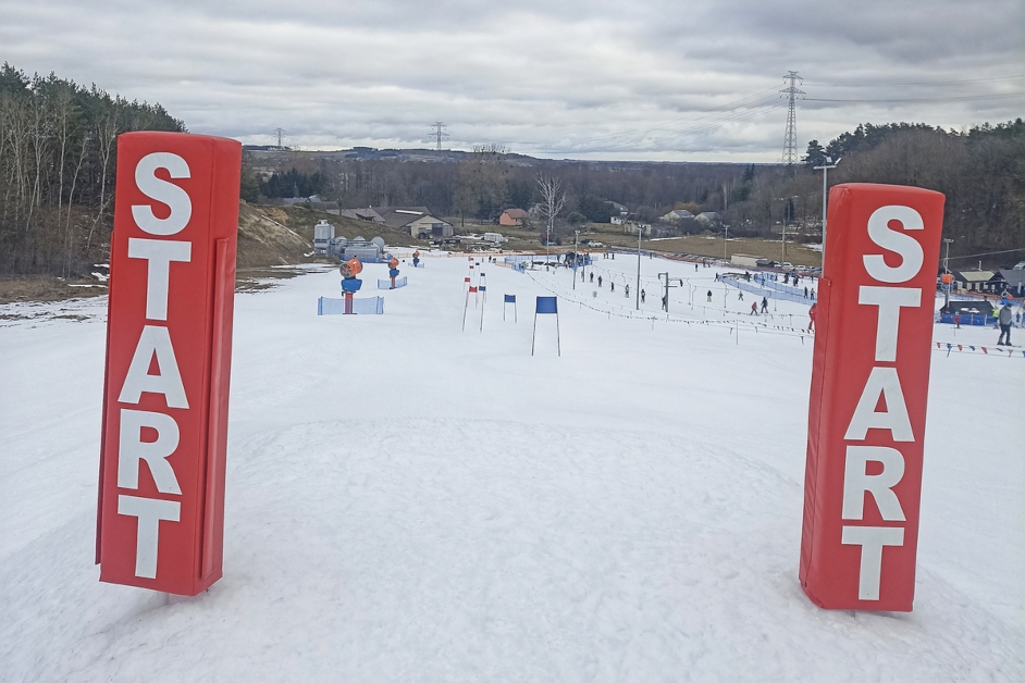 Łomża: Policjanci zapraszają na stok narciarski w Rybnie