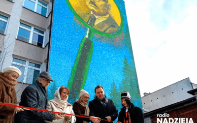 Ostrołęka: Odsłonięto mural Adama Chętnika