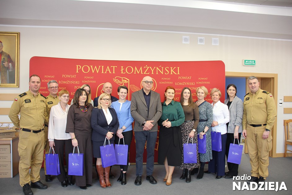 Powiat Łomżyński: Czujki czadu i dymu trafią do potrzebujących