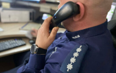 Region: Chciała, by mąż zmienił pracę, więc… zadzwoniła po Policję