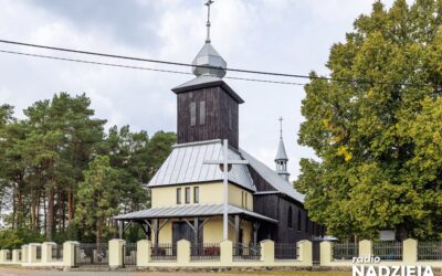Portret Parafii: Żebry Perosy – Parafia pw. św. Stanisława Kostki