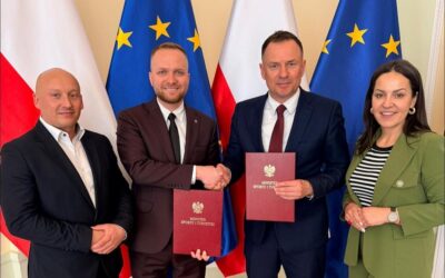 Łomża: Blisko milion złotych dofinansowania na boisko przy SP1