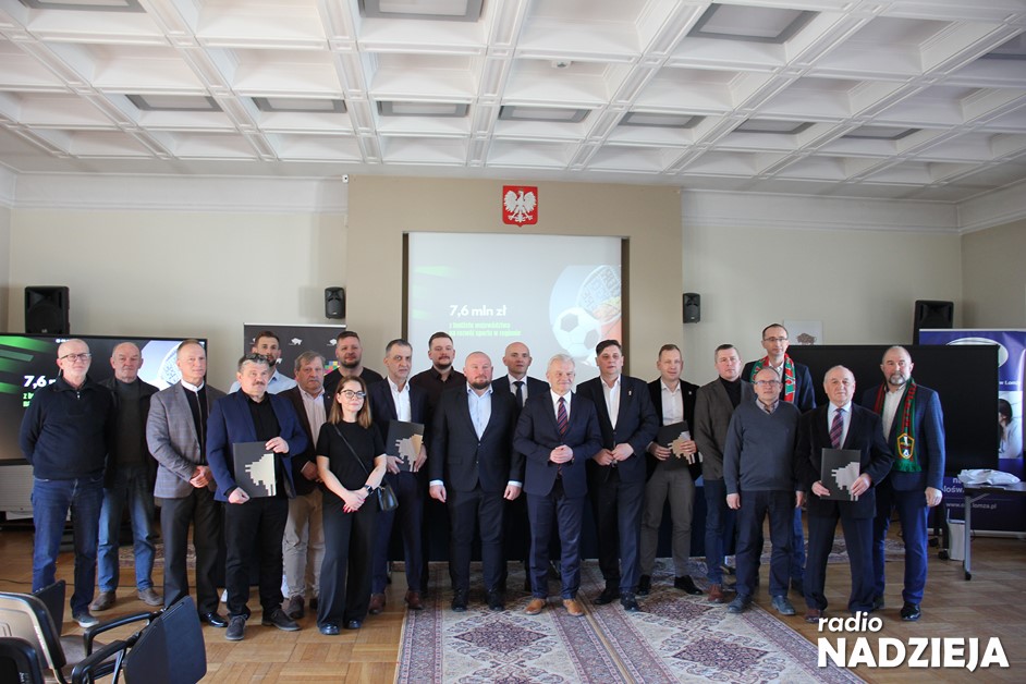 Podlaskie: Wsparcie dla klubów sportowych z subregionu łomżyńskiego