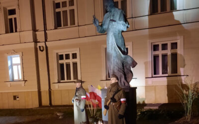 Łomża: Mieszkańcy upamiętnią św. Jana Pawła II w 21. rocznicę śmierci