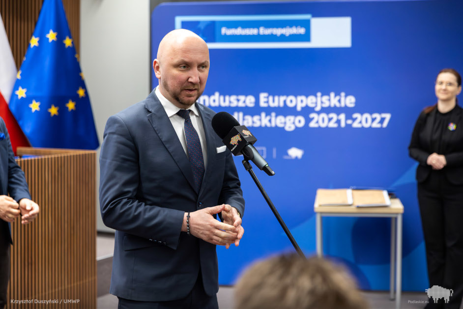 Podlaskie: Ponad 11 milionów złotych z Funduszy Europejskich na OZE i na przedszkole