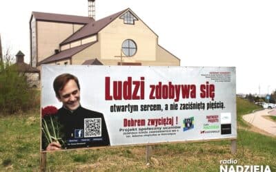 Region: W Łomży pojawiły się billbordy z wizerunkiem bł. ks. Jerzego Popiełuszki