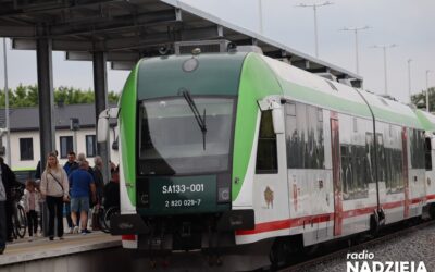 Łomża: Mieszkańcy masowo przesiądą się do pociągów? „Potrzebujemy czasu”