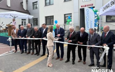 Gmina Śniadowo: Zmodernizowany budynek Urzędu Gminy oficjalnie otwarty!