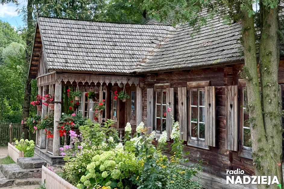 skansen nowogród