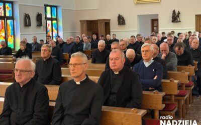 Łomża: Rekolekcje kapłańskie pod przewodnictwem kardynała Roberta Saraha