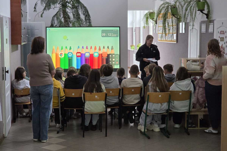 Policja w szkołach Ostrołęka