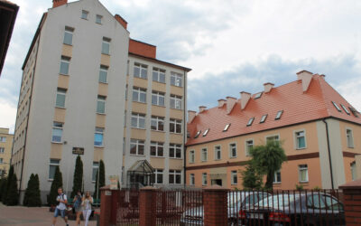 Ostrołęka: Atak nożownika w Zespole Szkół Zawodowych nr 4